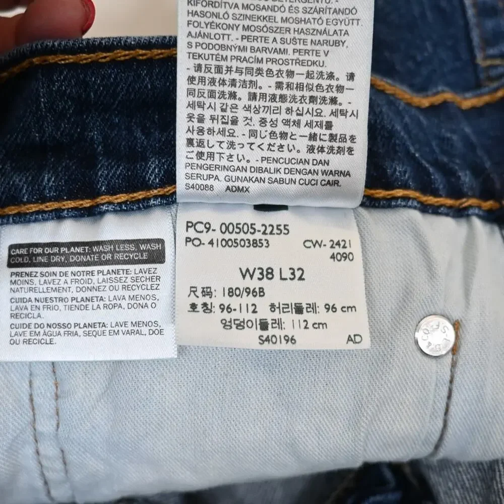 Levi's Men's 505 Straight Leg Jean Size 38X32